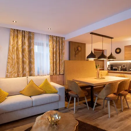 Fankhauser Apartment *